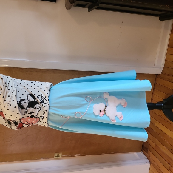 🐩Poodle Skirt🐩 Handmade (Sewing Machine) - Picture 6 of 13